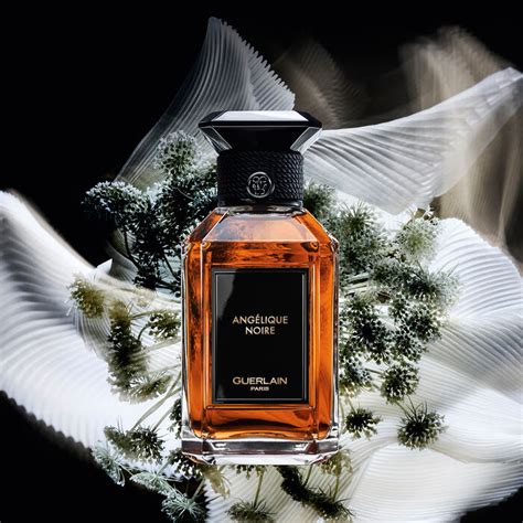 Angélique Noire perfume by Guerlain.